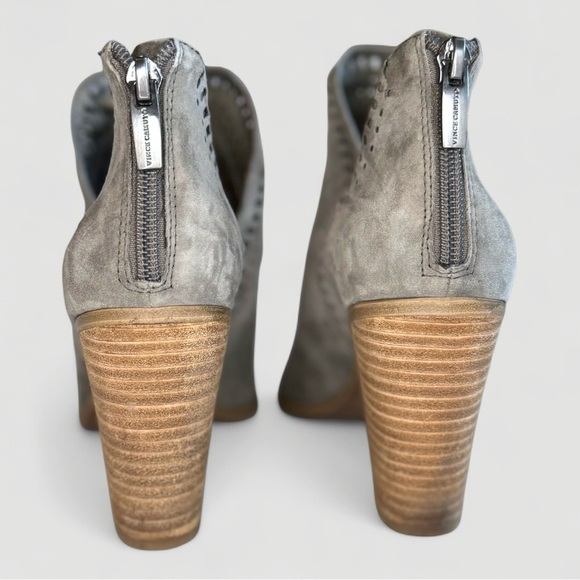 VINCE CAMUTO Fileana Split Shaft Suede Ankle Booties Gray Women’s Size 7.5 - Picture 5 of 6